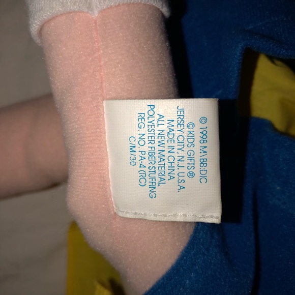 ✅SOLD✅Madeline Doll -16” Talking Doll w/Bonus Book - Picture 5 of 5